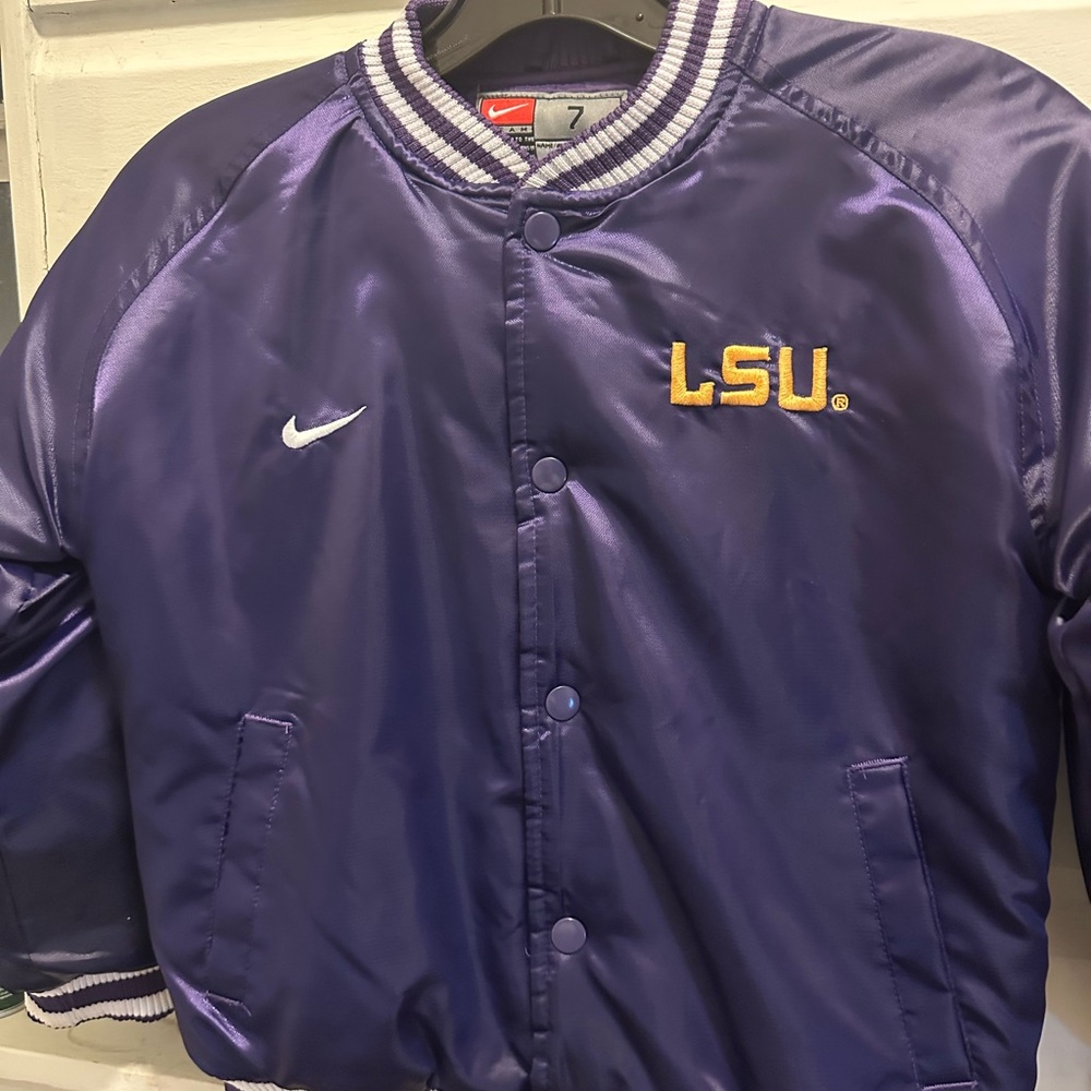 LSU kids size 7 Nike baseball jacket Purple Jacket
